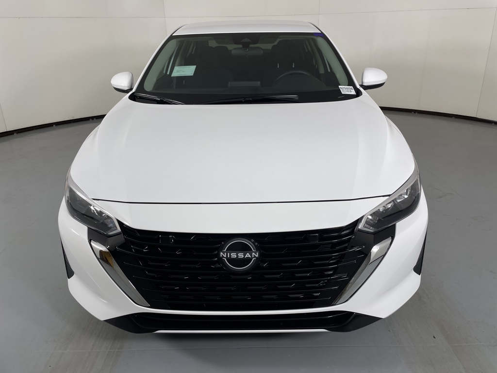 2025 Nissan Sentra S photo 3