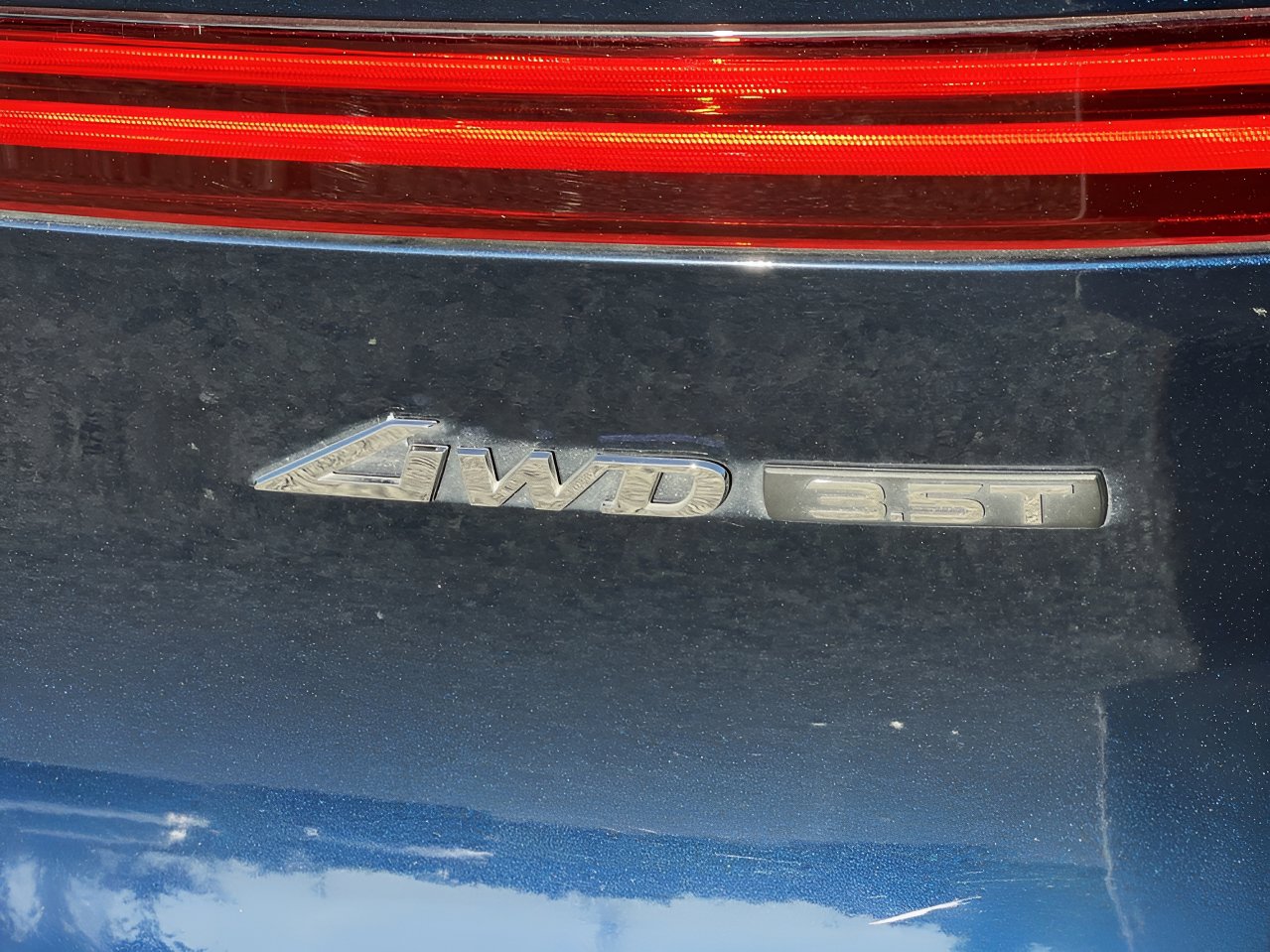 2023 Genesis GV70 3.5T Sport Prestige photo 10