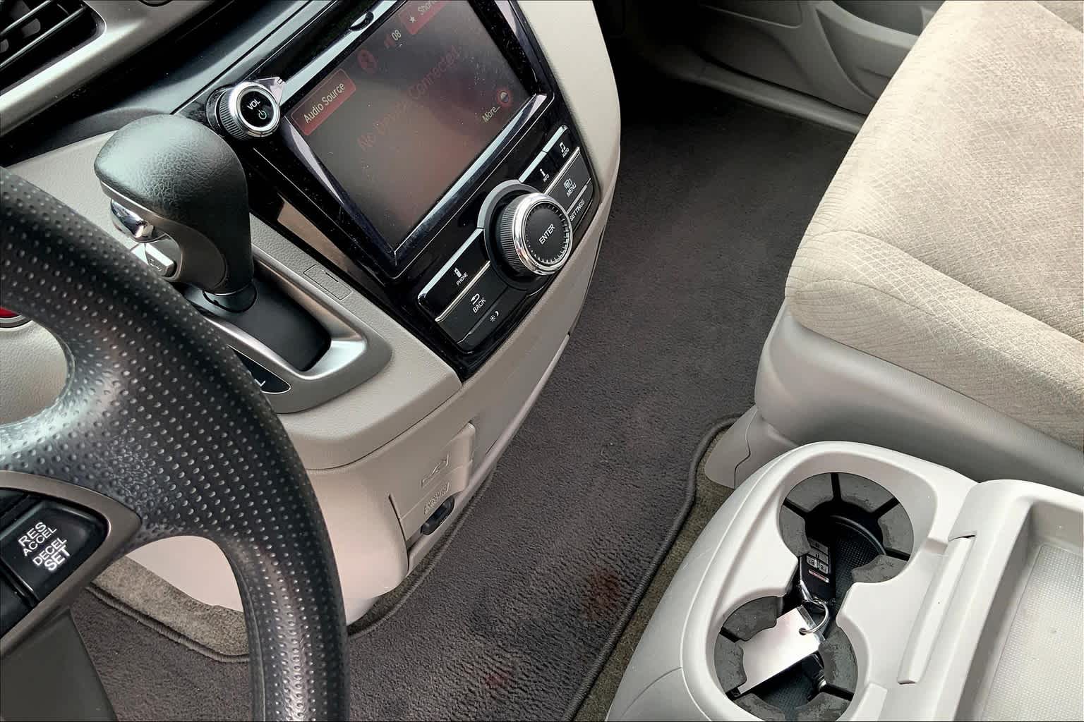 2015 Honda Odyssey EX photo 14