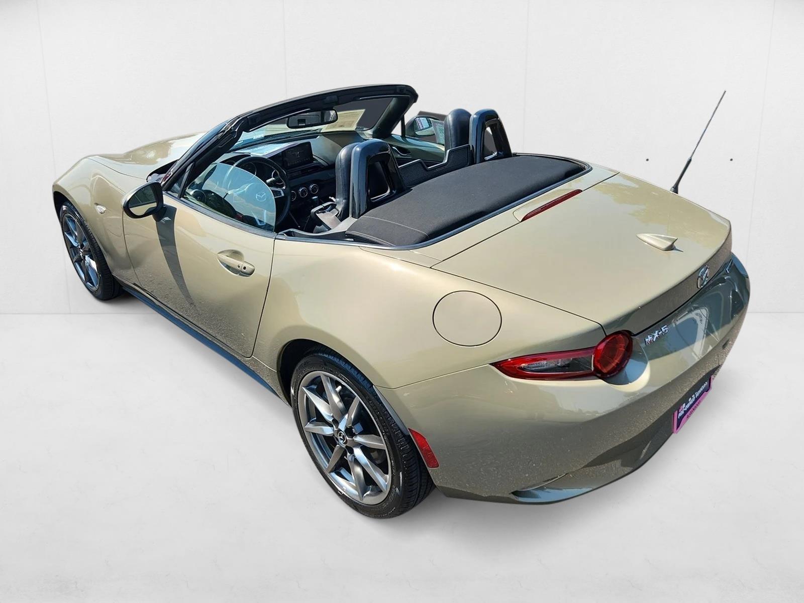 2023 Mazda MX-5 Miata Miata Grand Touring photo 4