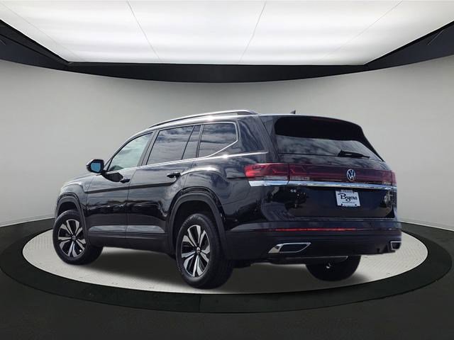 2026 Volkswagen Atlas SE photo 3