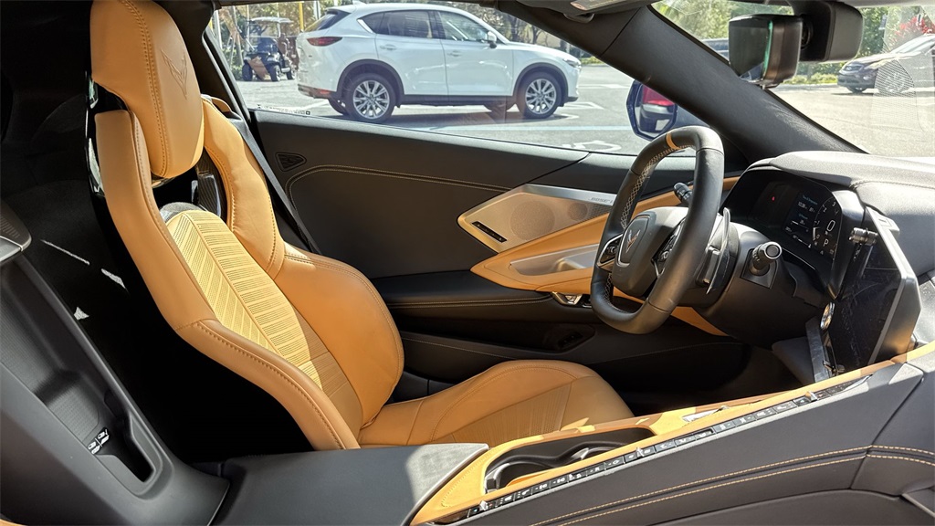 2023 Chevrolet Corvette Stingray 2LT photo 15