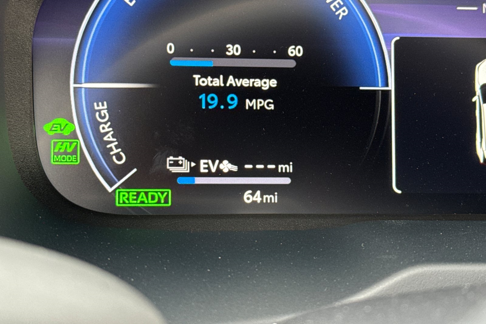 2025 Toyota RAV4 Hybrid XSE photo 26