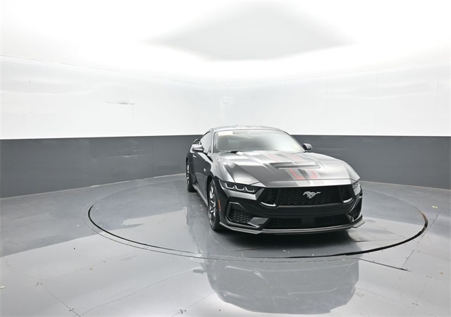 2024 Ford Mustang GT Premium photo 2