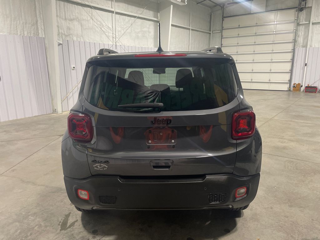 2023 Jeep Renegade Limited photo 2