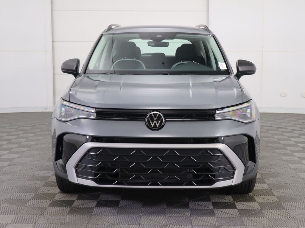 2025 Volkswagen Taos S photo 2