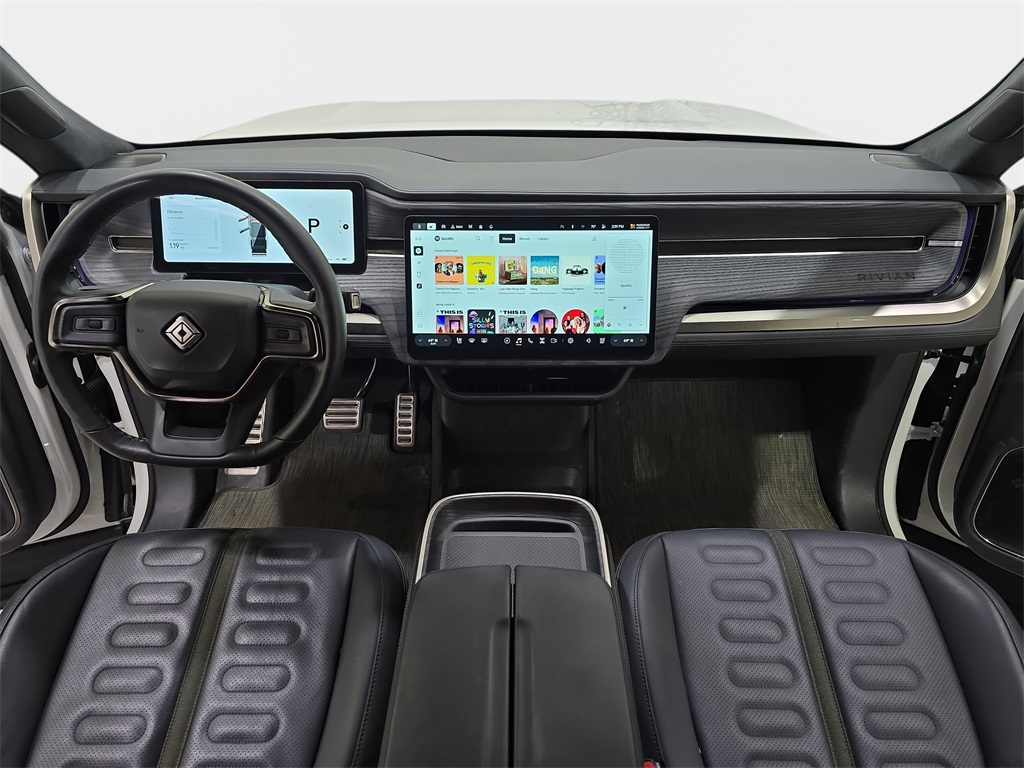 2023 Rivian R1S Adventure photo 9