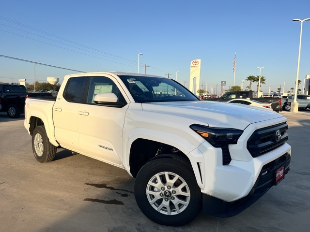 2026 Toyota Tacoma SR5's photo