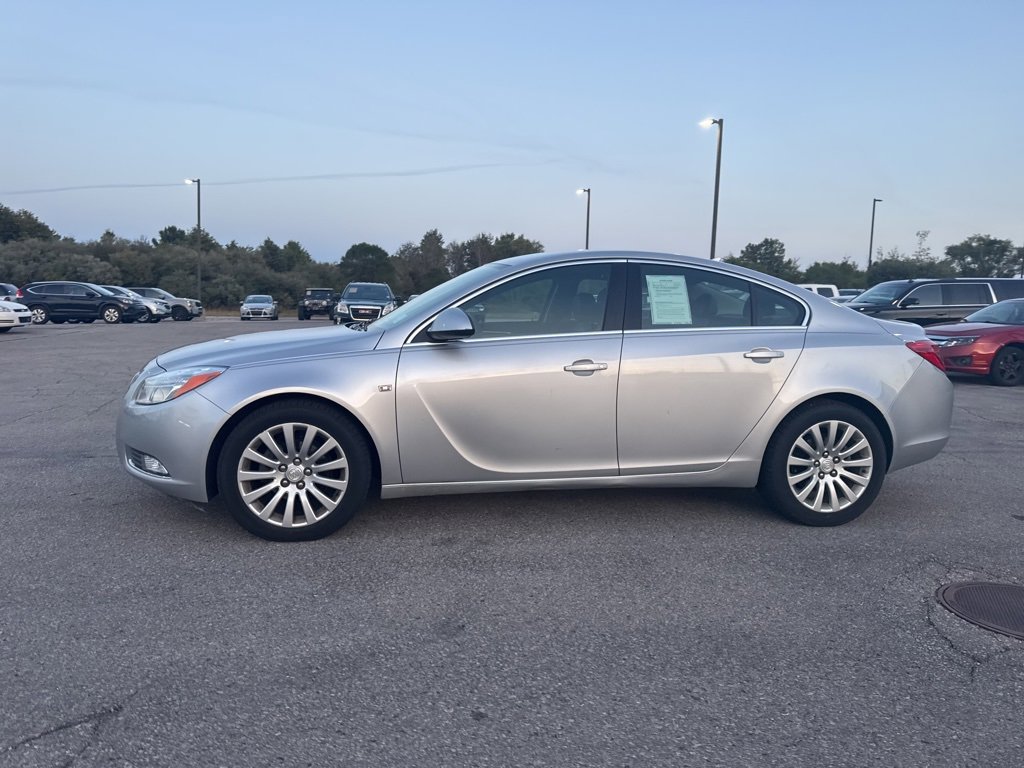 2011 Buick Regal CXL photo 3