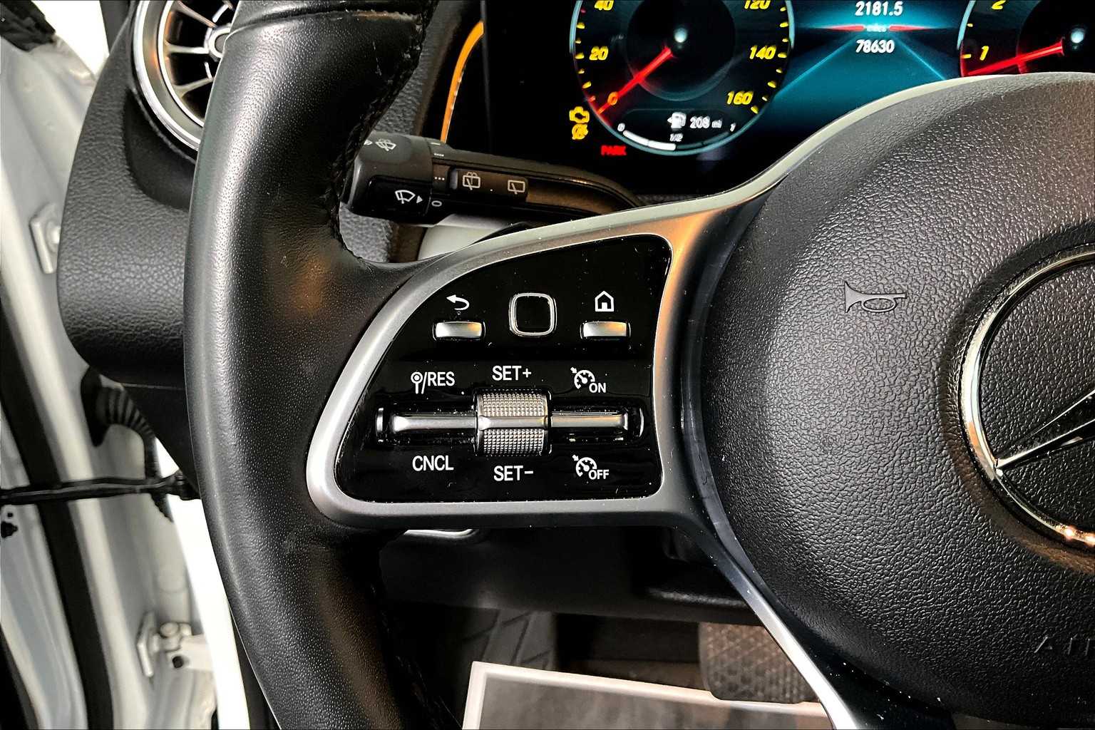 2022 Mercedes Benz GLB 250 4MATIC photo 22