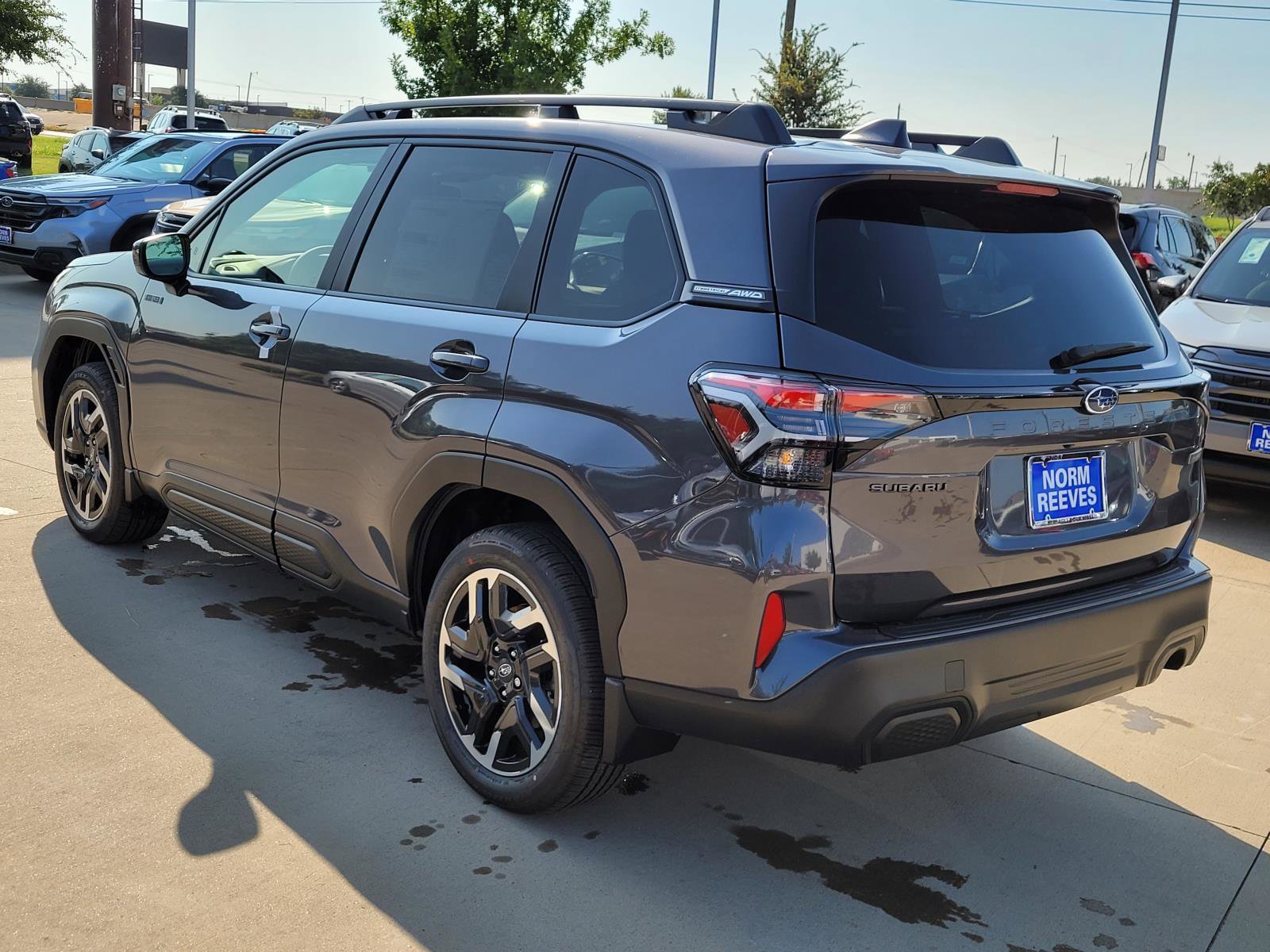 2025 Subaru Forester Premium photo 20