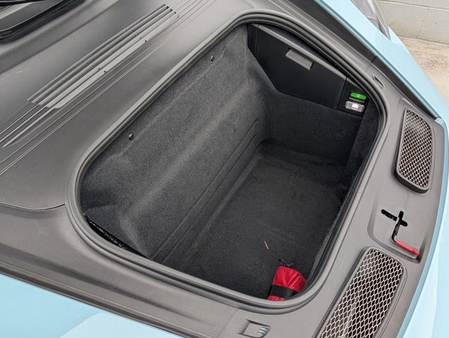 2022 Porsche 911 GT3 Touring photo 11