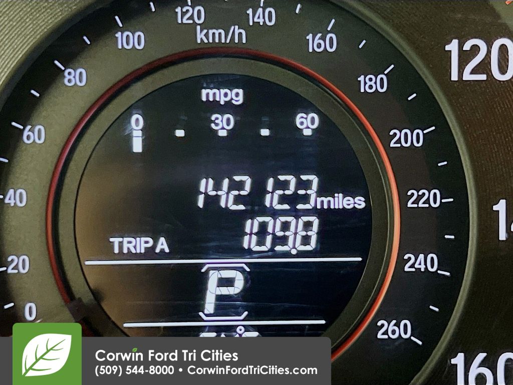 Used 2017 Honda Accord Sport SE with VIN 1HGCR2F13HA142784 for sale in Pasco, WA