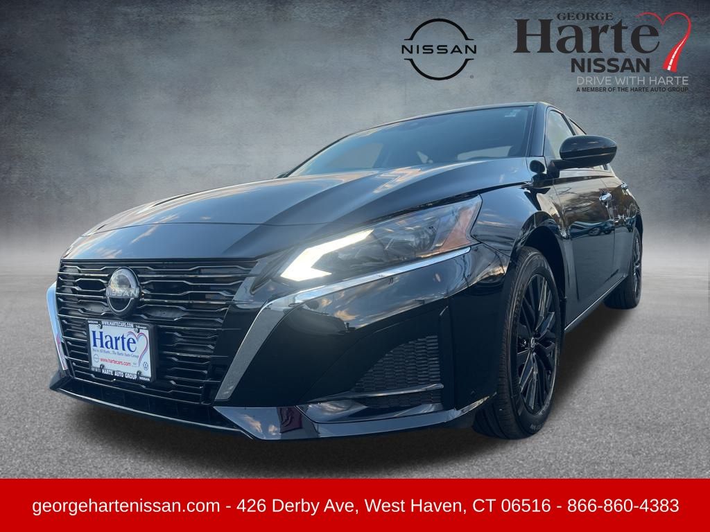 2025 Nissan Altima SV's photo