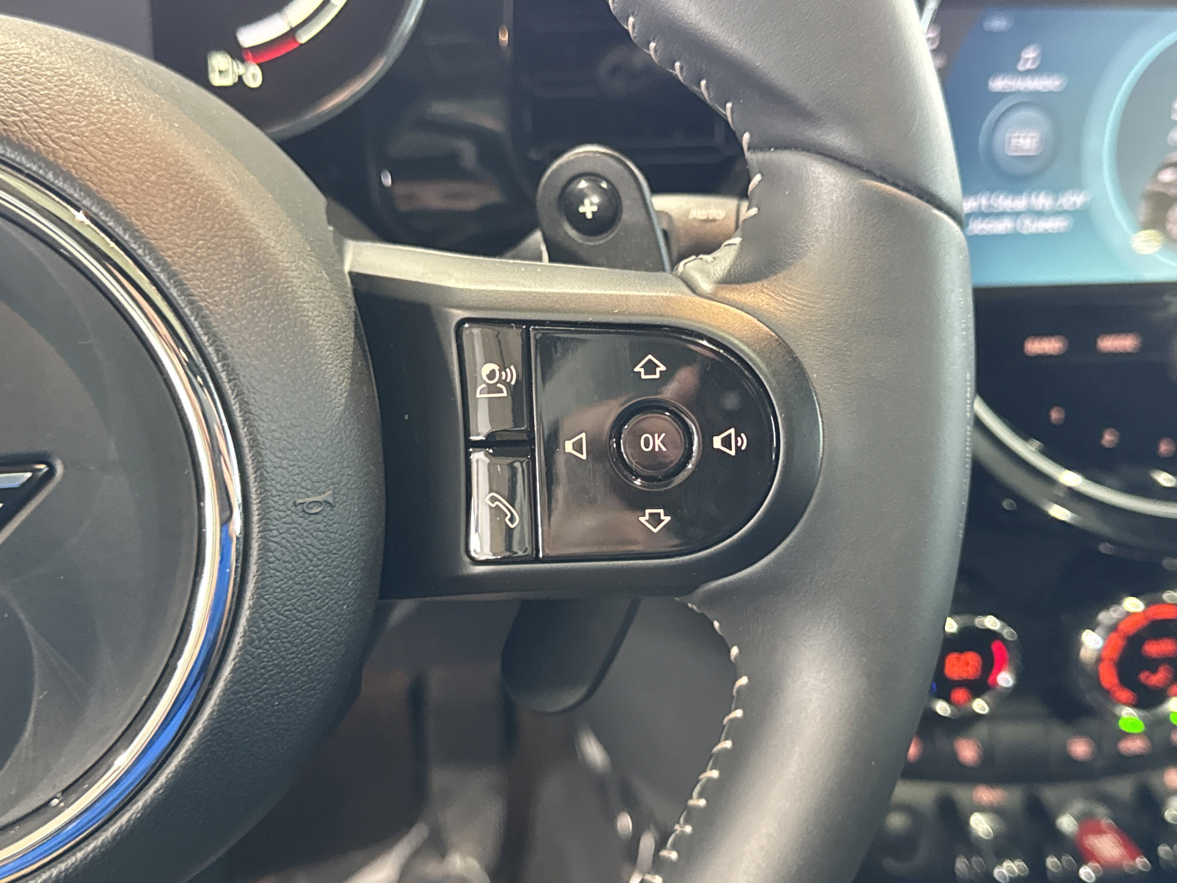 2023 Mini Cooper Hardtop S photo 7
