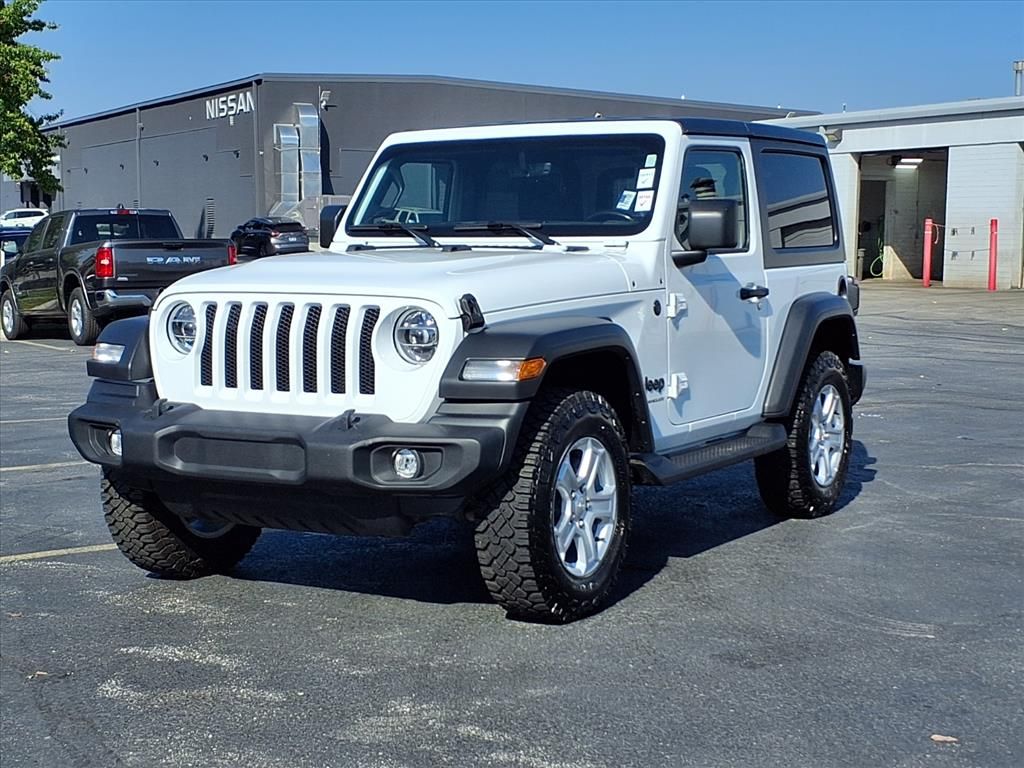 Used 2022 Jeep Wrangler Sport S with VIN 1C4GJXAN4NW102369 for sale in Kansas City