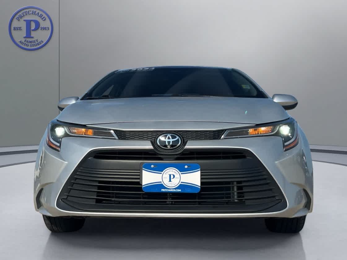Used 2024 Toyota Corolla LE with VIN 5YFB4MDE1RP103103 for sale in Clear Lake, IA
