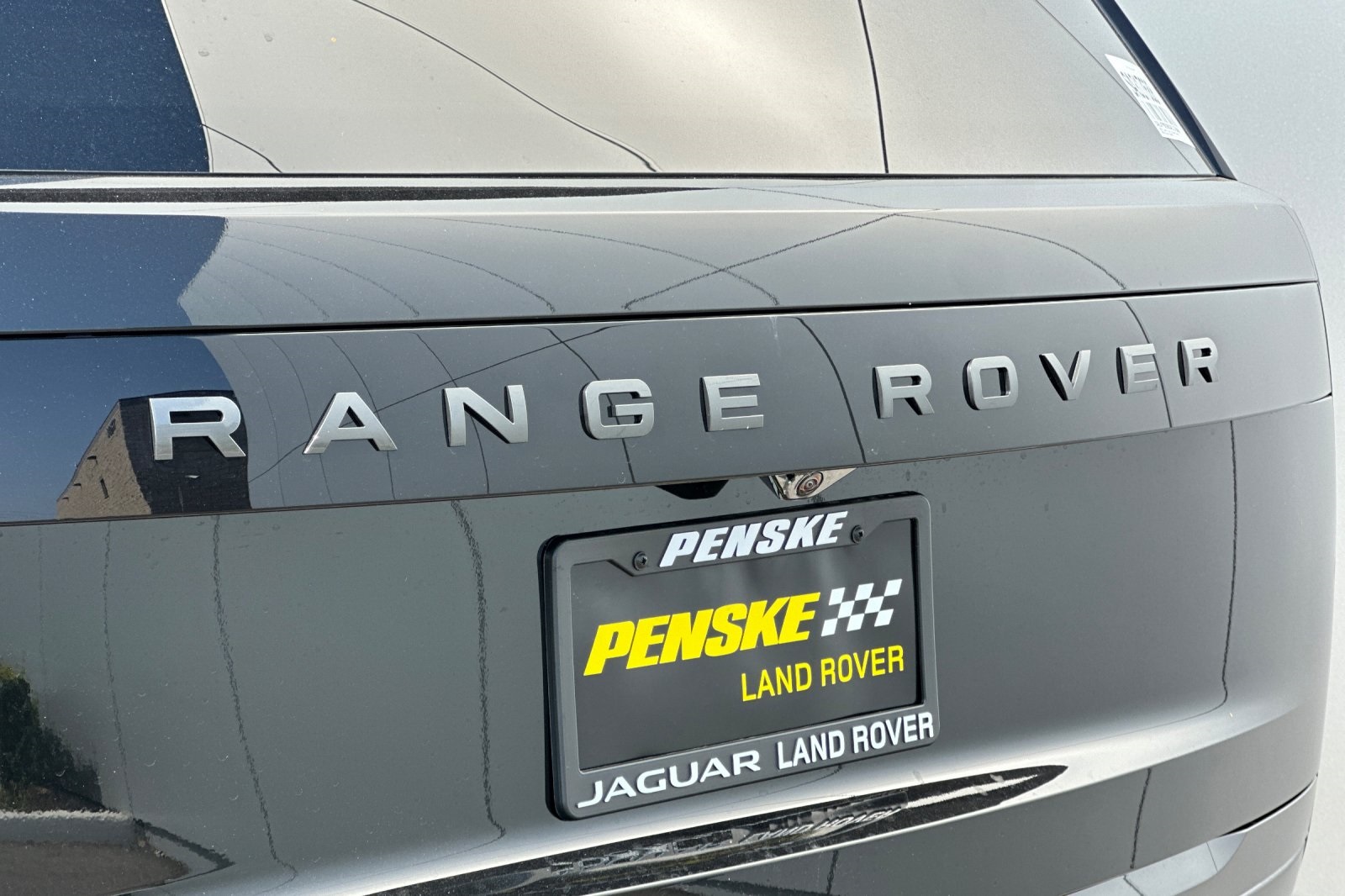 2025 Land Rover Range Rover SE photo 33