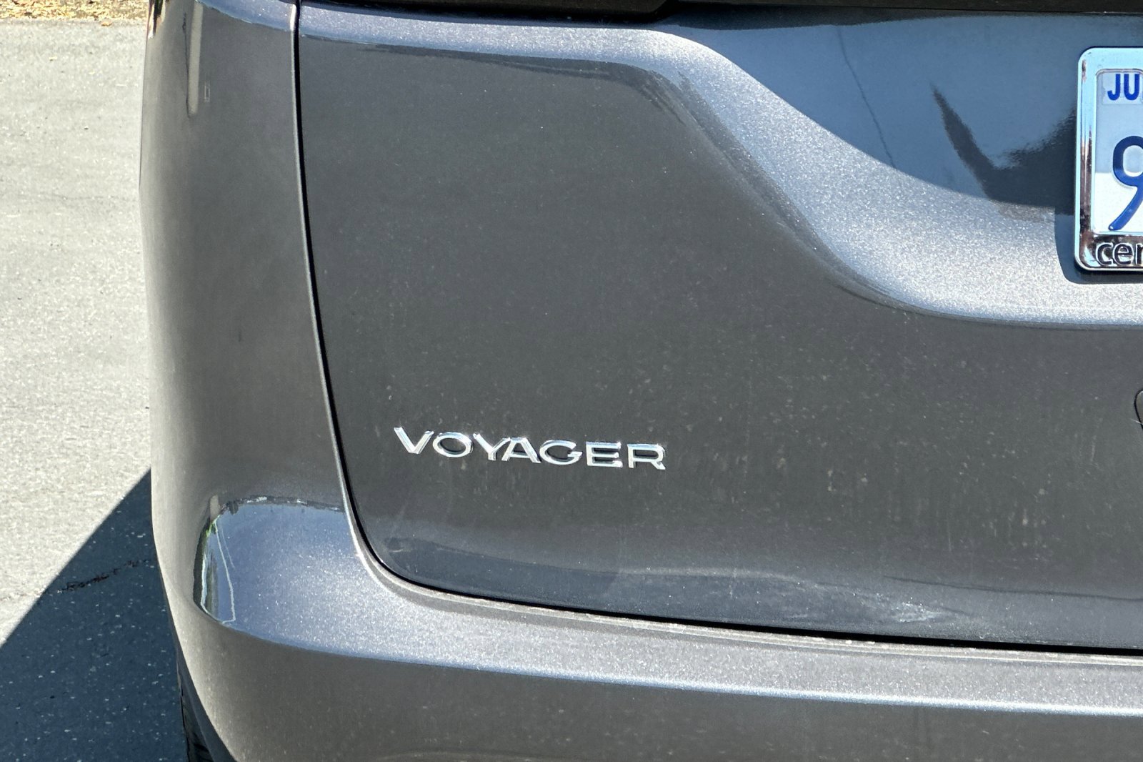 2023 Chrysler Pacifica LX photo 21