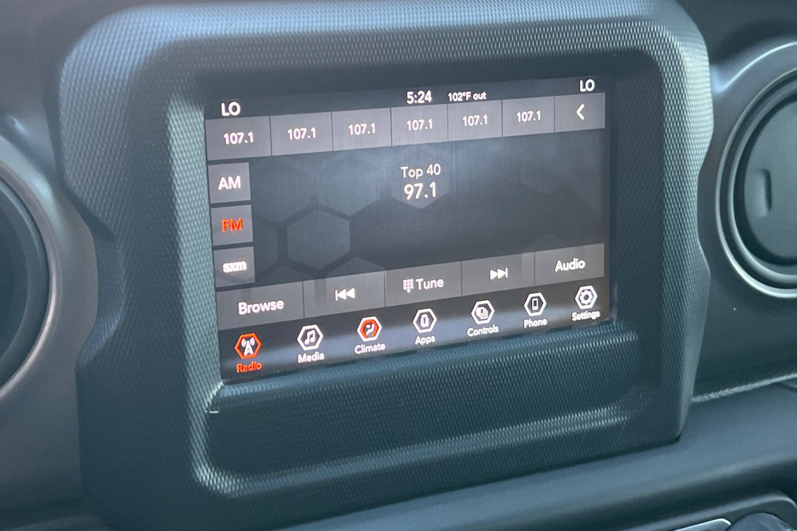 2023 Jeep Wrangler 4xe photo 17