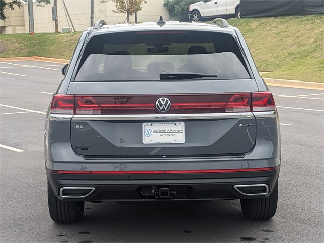 2025 Volkswagen Atlas SE Technology photo 2