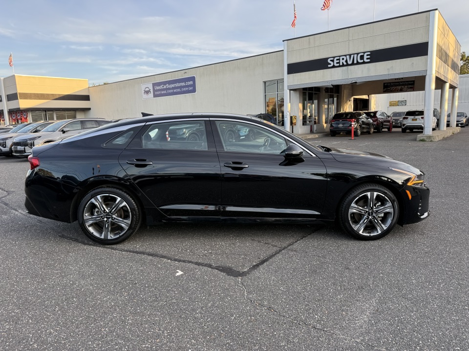 2023 Kia K5 EX photo 3