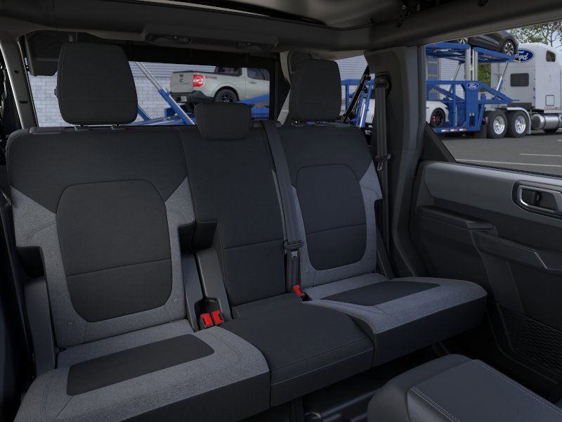 2025 Ford Bronco Big Bend photo 3