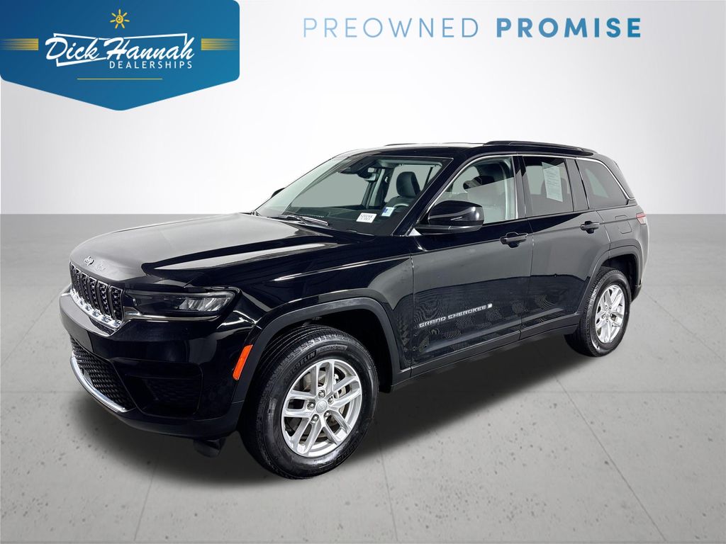 2023 Jeep Grand Cherokee Laredo's photo