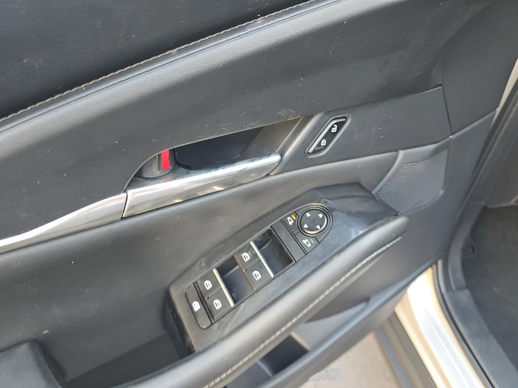 2023 Mazda CX-30 2.5 S Preferred photo 17