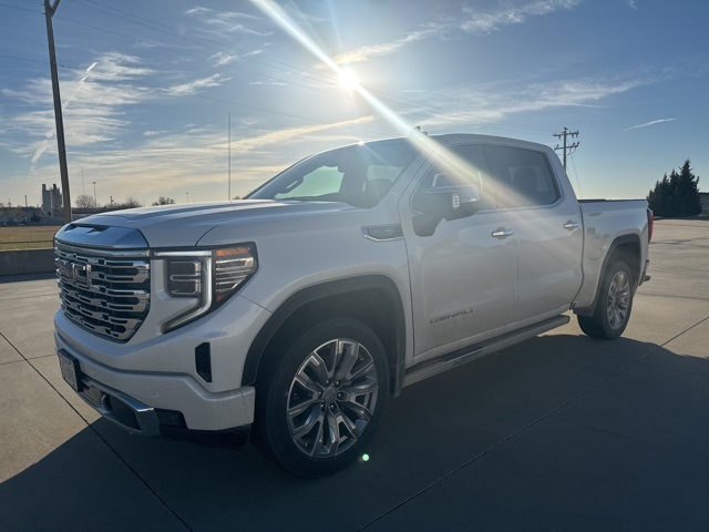 2024 GMC Sierra 1500 Denali Denali's photo