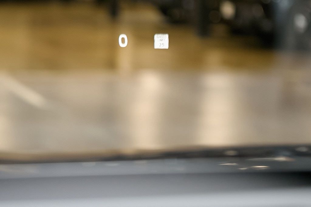 2024 VOLVO XC60 - Image 32