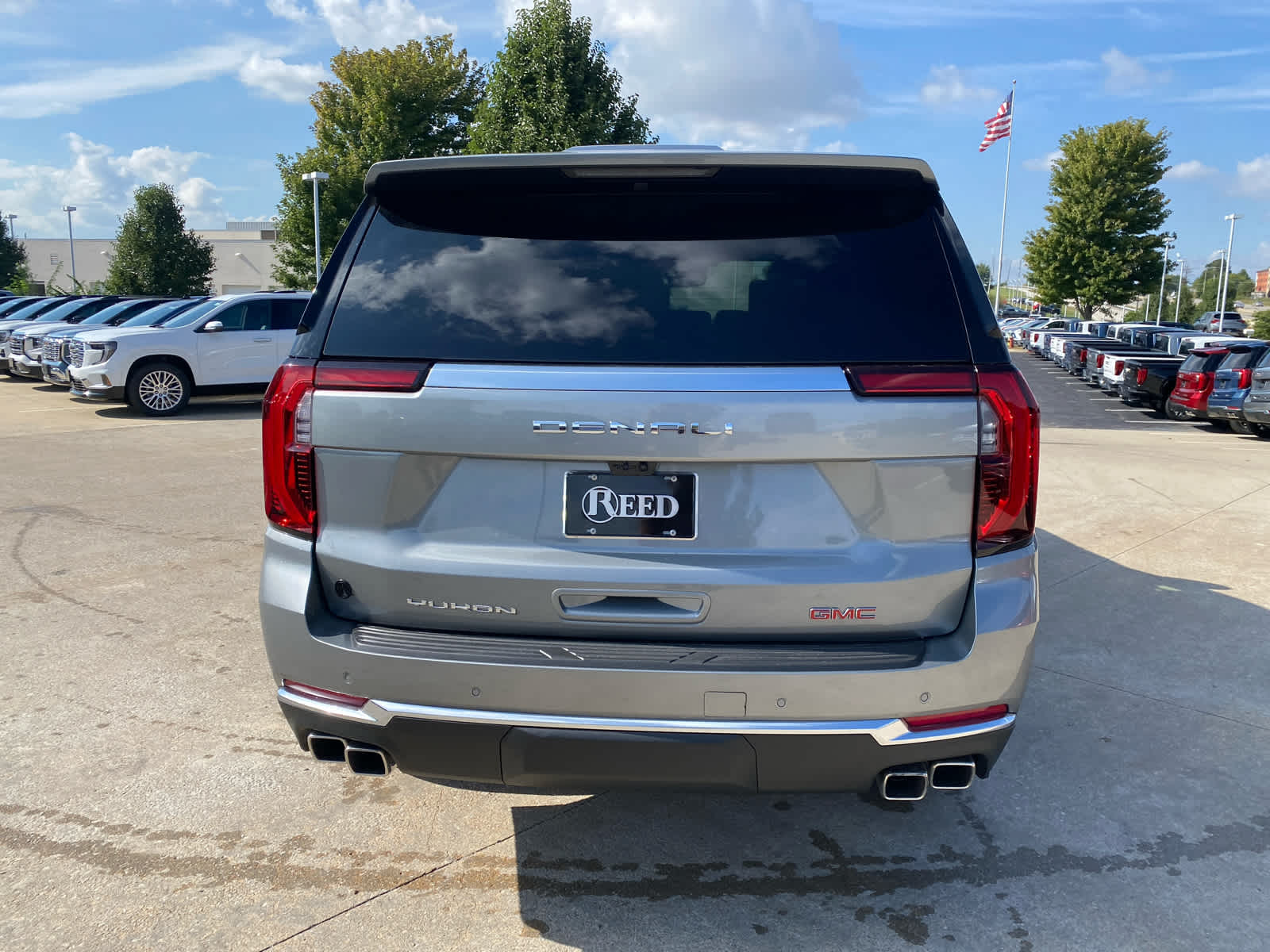 2025 Gmc Yukon Denali photo 7