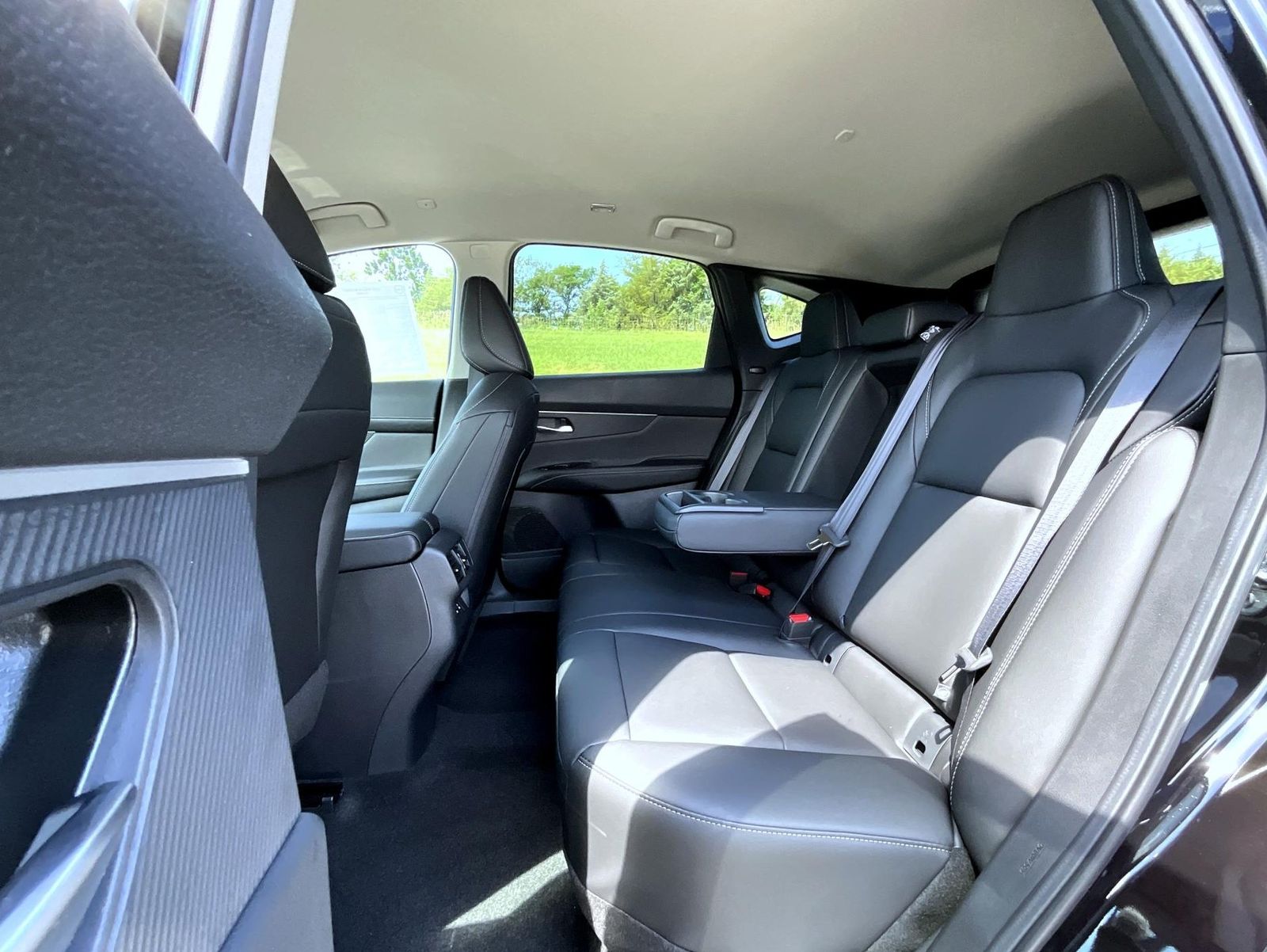 2025 Nissan Murano SV photo 11