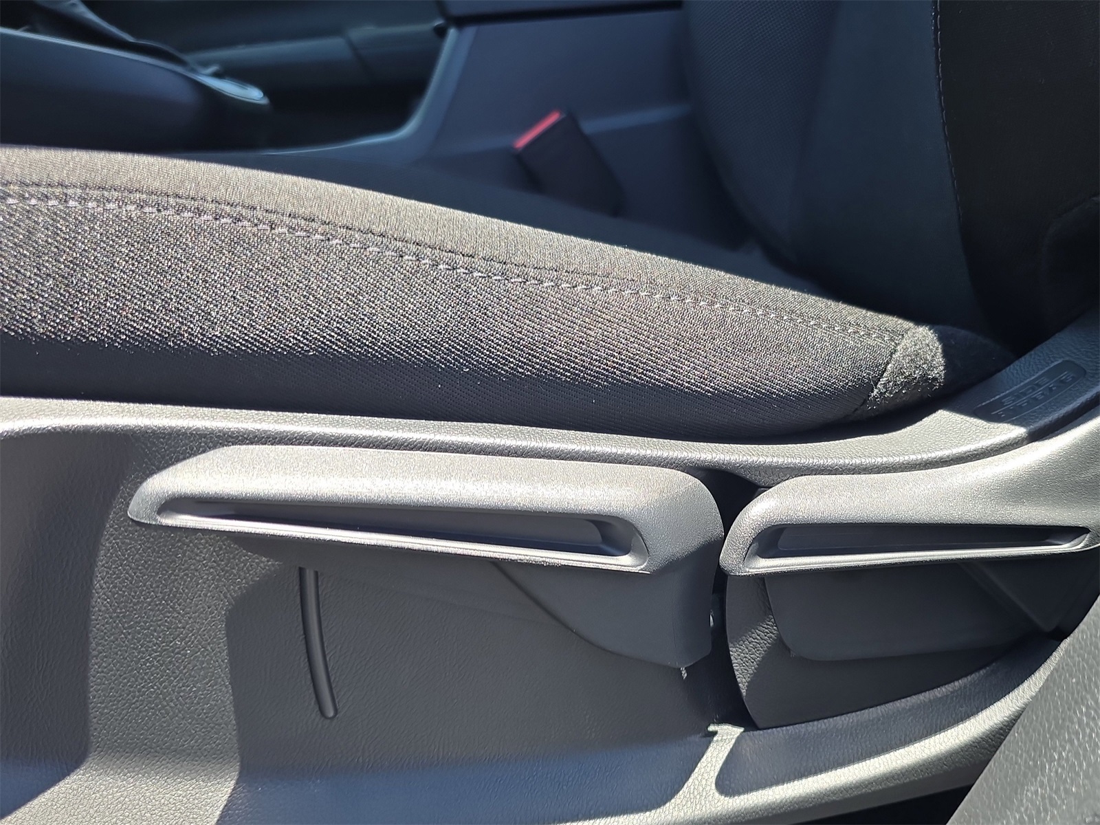 2026 Honda CR-V LX photo 17