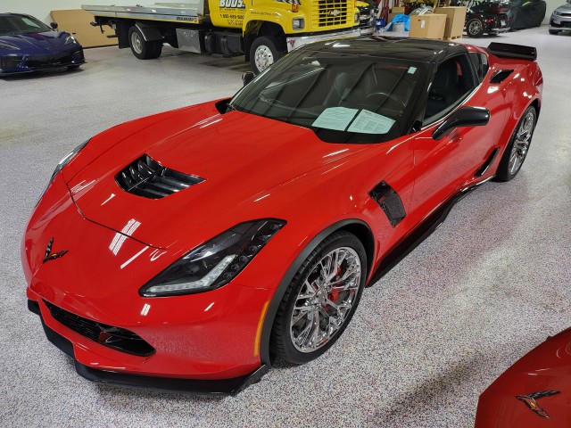 2019 Chevrolet Corvette Z06 2LZ photo 3