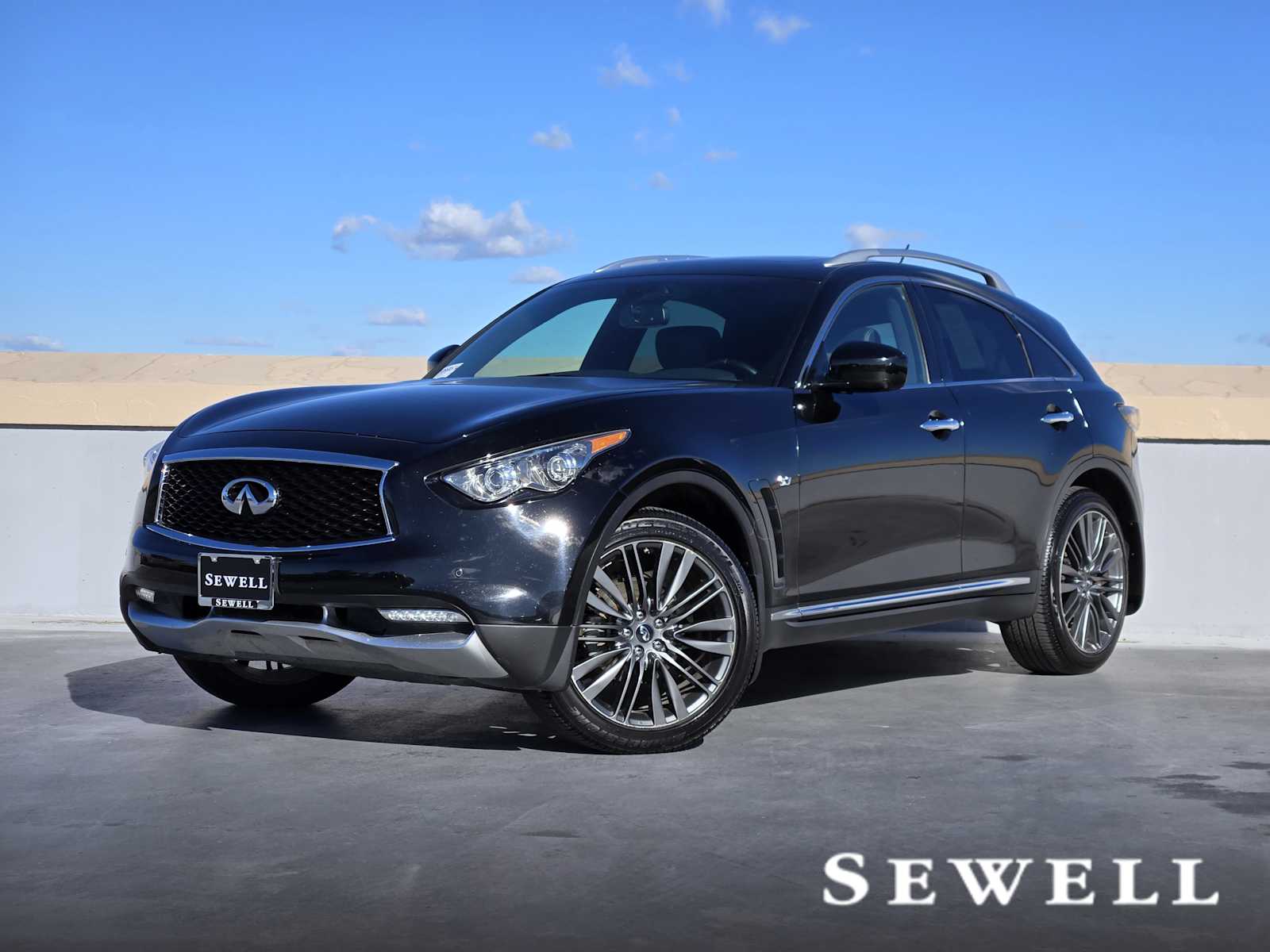 2017 INFINITI QX70 Base