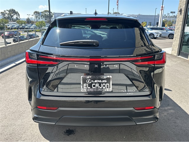 2022 Lexus NX 350 Premium photo 3