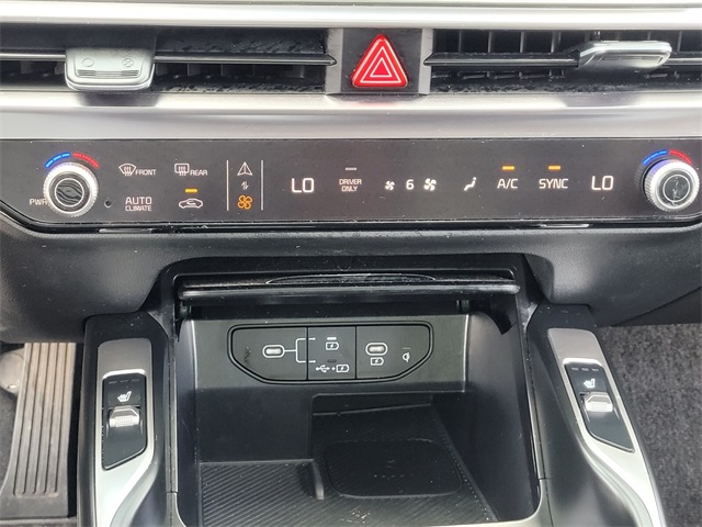 2025 Kia Sorento Hybrid EX photo 21
