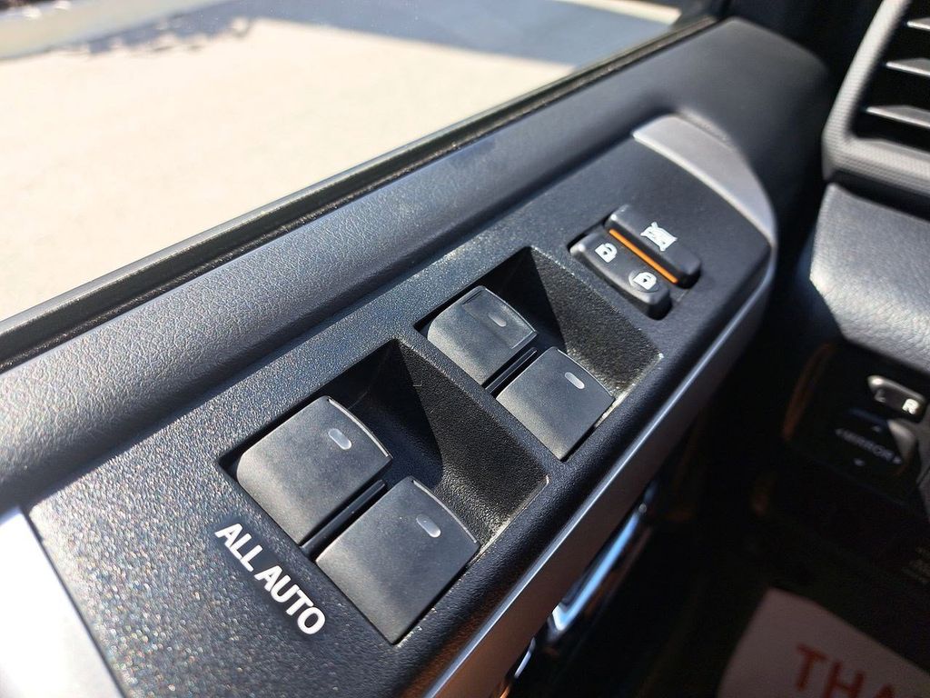 2024 Toyota 4Runner SR5 photo 24