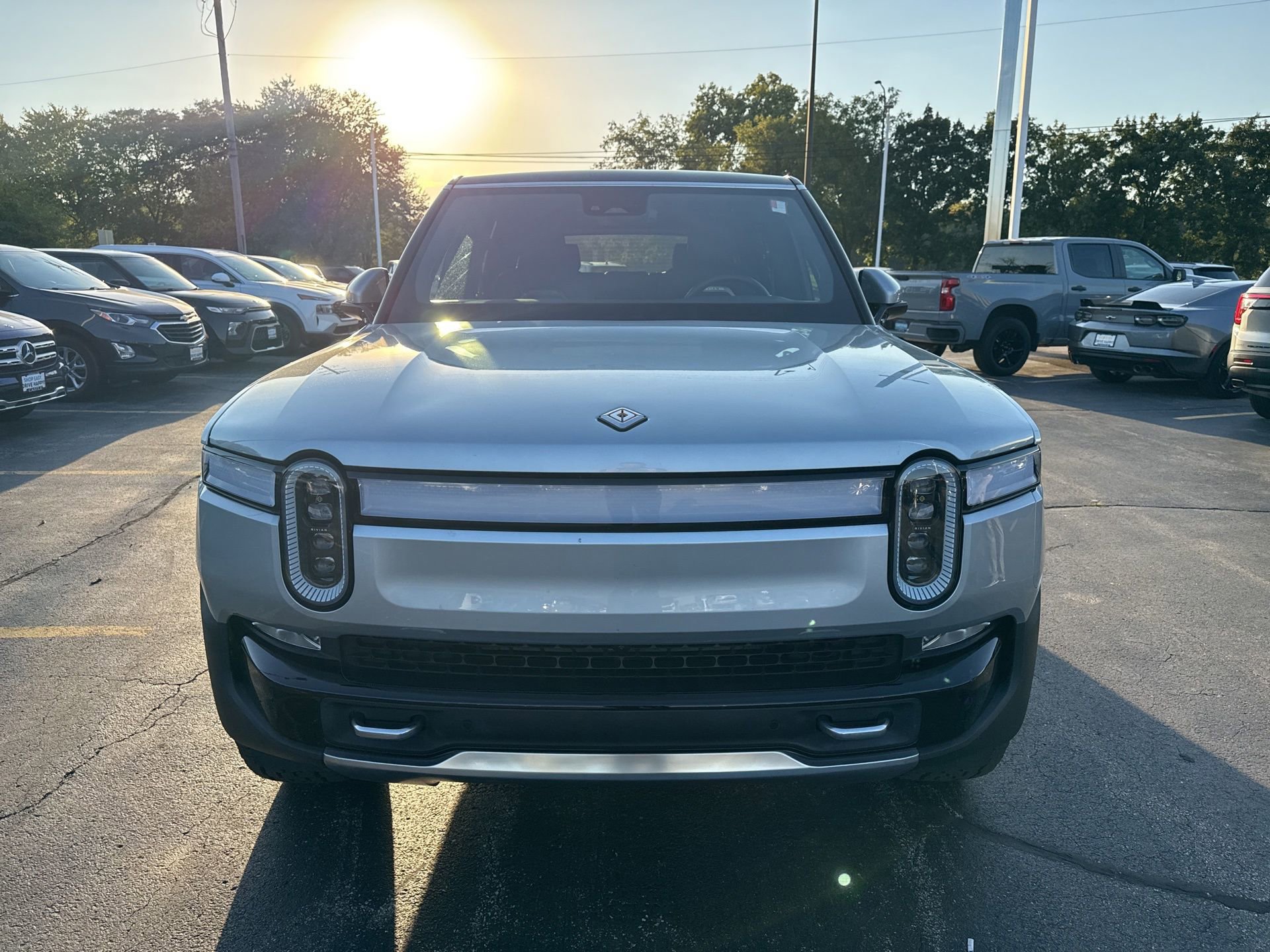 Used 2023 Rivian R1S Adventure with VIN 7PDSGABAXPN017913 for sale in Elk Grove Village, IL