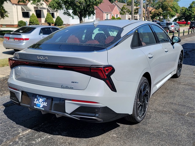2026 Kia K5 GT-Line photo 4