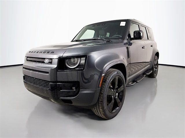 2026 Land Rover Defender S's photo