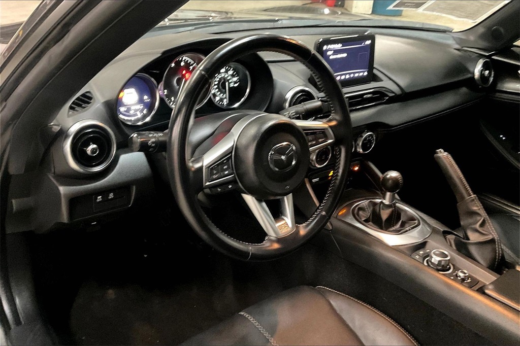 2020 MAZDA MX-5 - Image 11