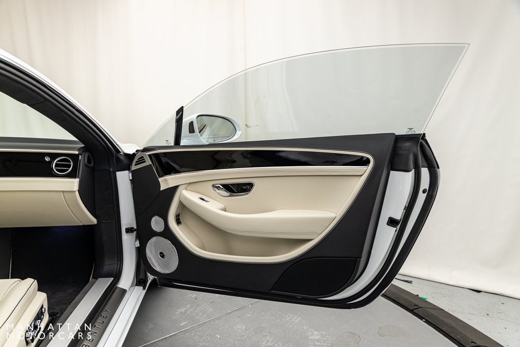 2024 Bentley Continental GT V8 photo 21