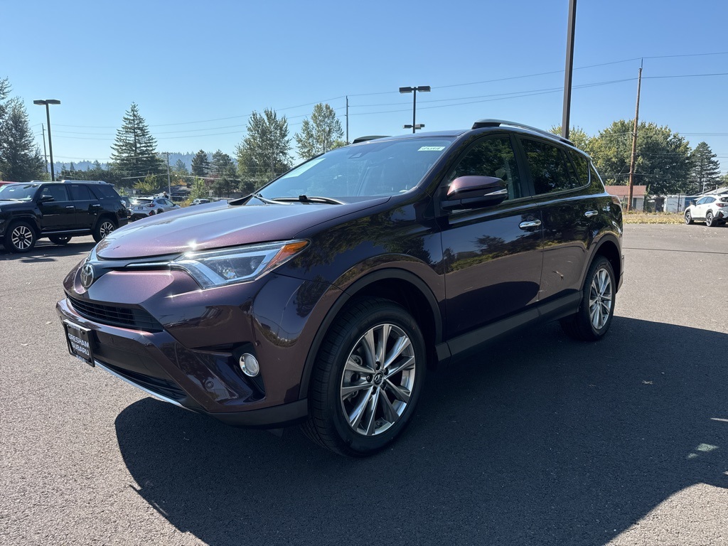 2016 Toyota RAV4 Limited photo 3