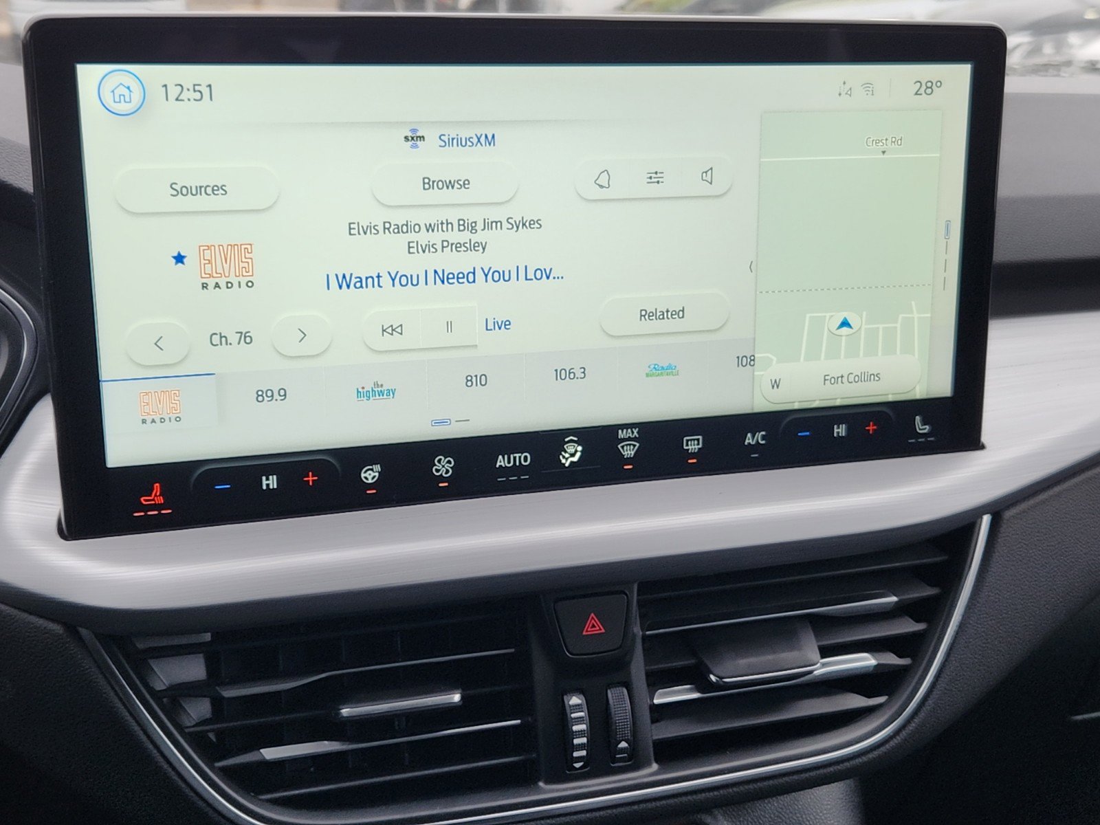 2024 Ford Escape Plug-In Hybrid Premium photo 18