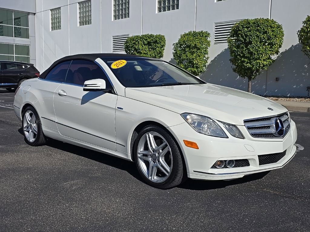 2011 Mercedes Benz E 350 Cabriolet photo 3