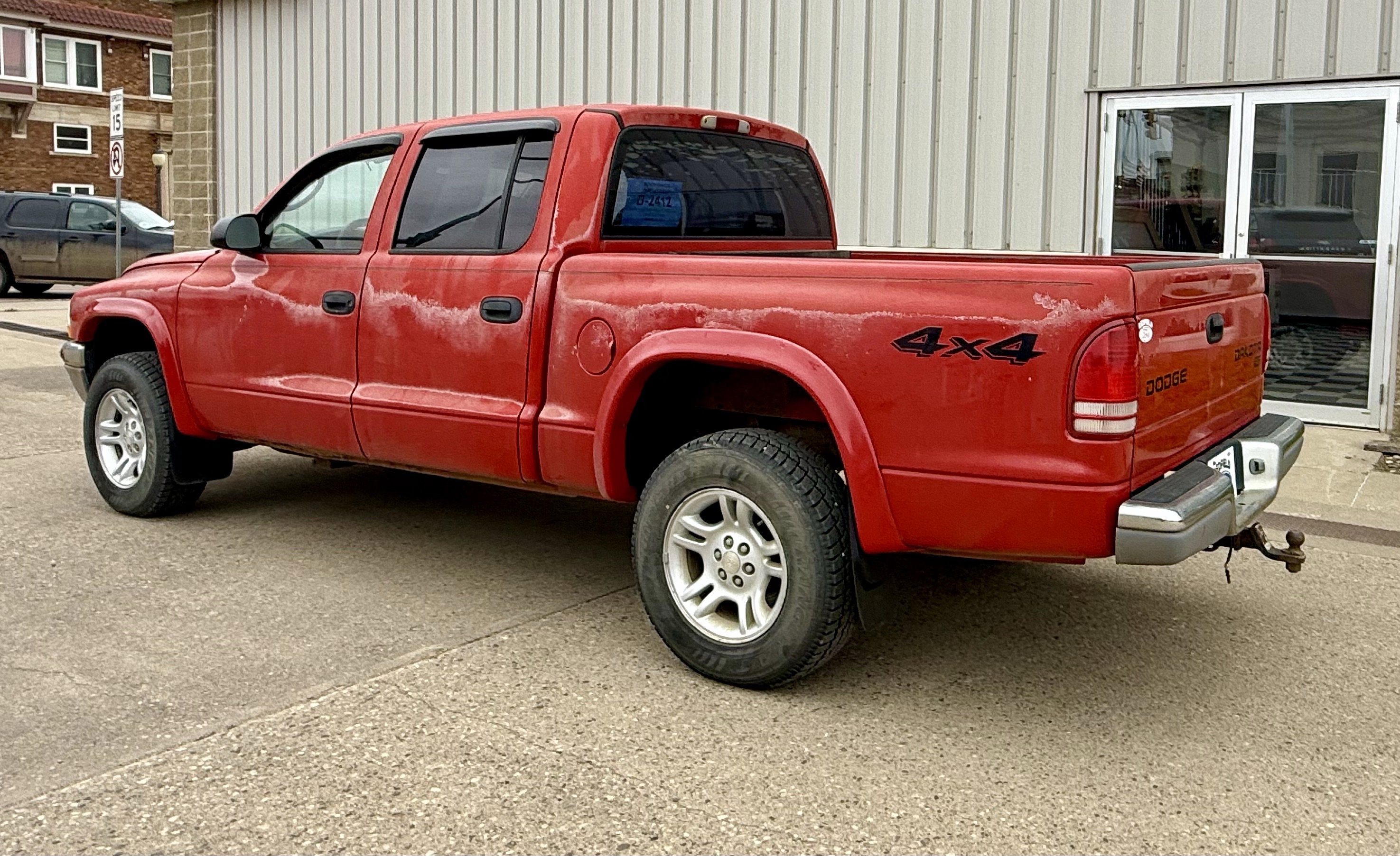 Used 2003 Dodge Dakota SLT with VIN 1D7HG48N03S105643 for sale in Redfield, SD