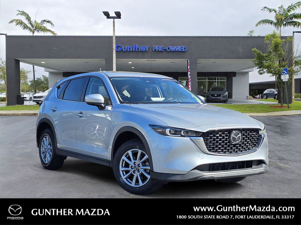 2023 Mazda CX-5 S Preferred package
