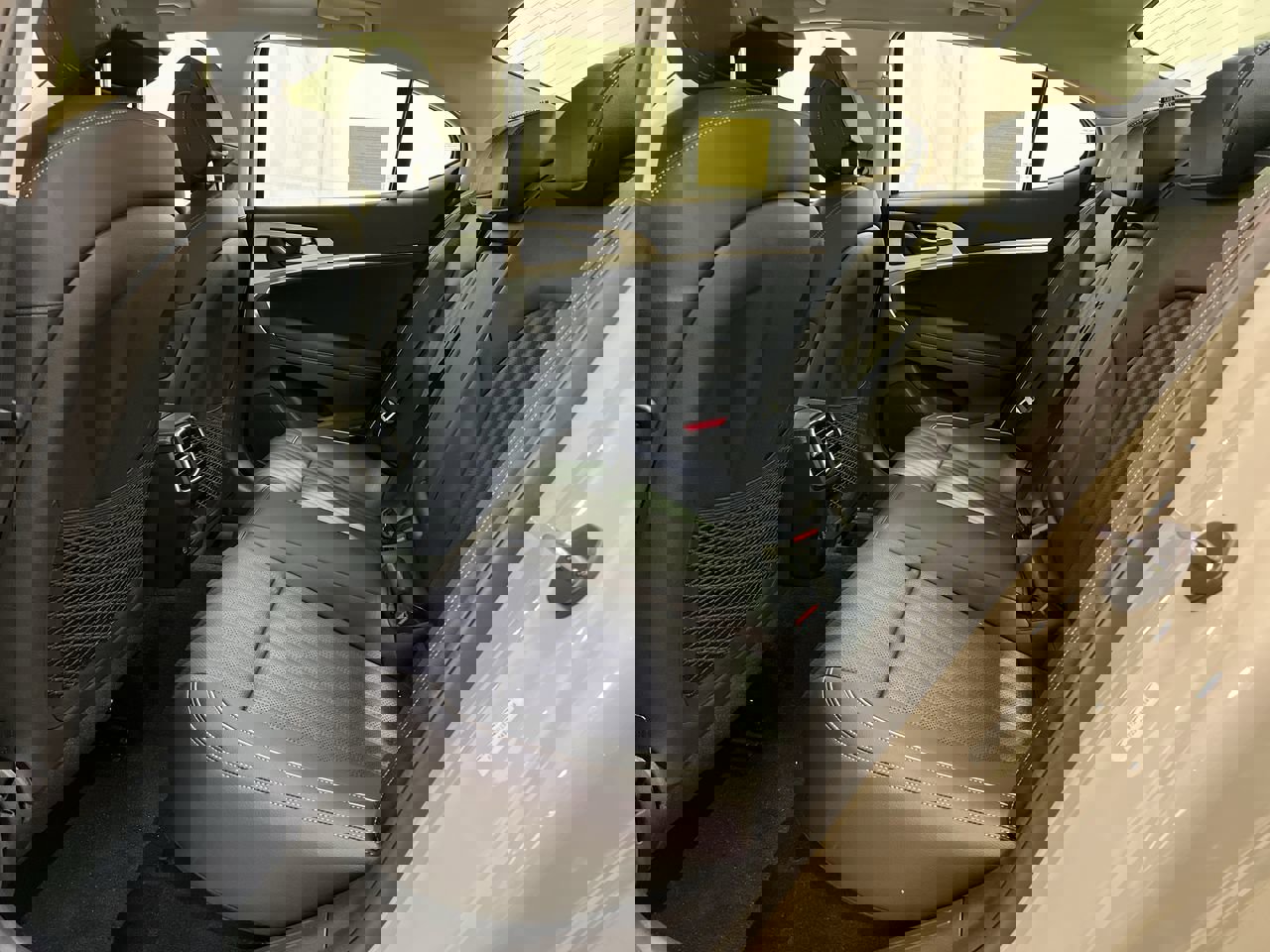 New 2026 Vatna Gray Genesis 2.5T Prestige image 19